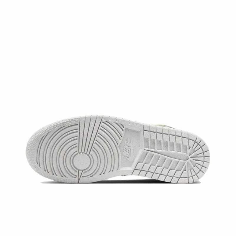 EM Sneakers Jordan 1 Mid SE Sanddrift