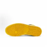 EM Sneakers Jordan 1 Mid Yellow Toe Black