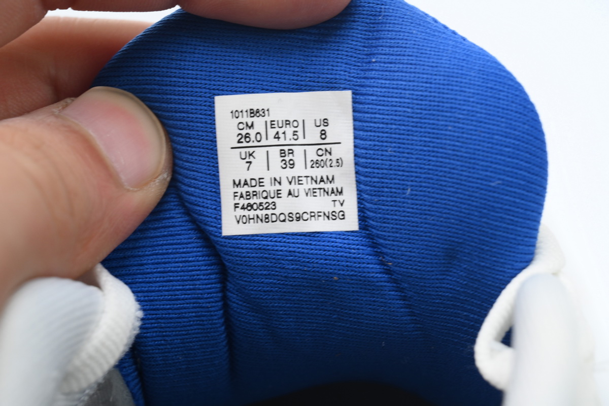 EM Snekaers ASICS GT 1000 12 'White Illusion Blue'