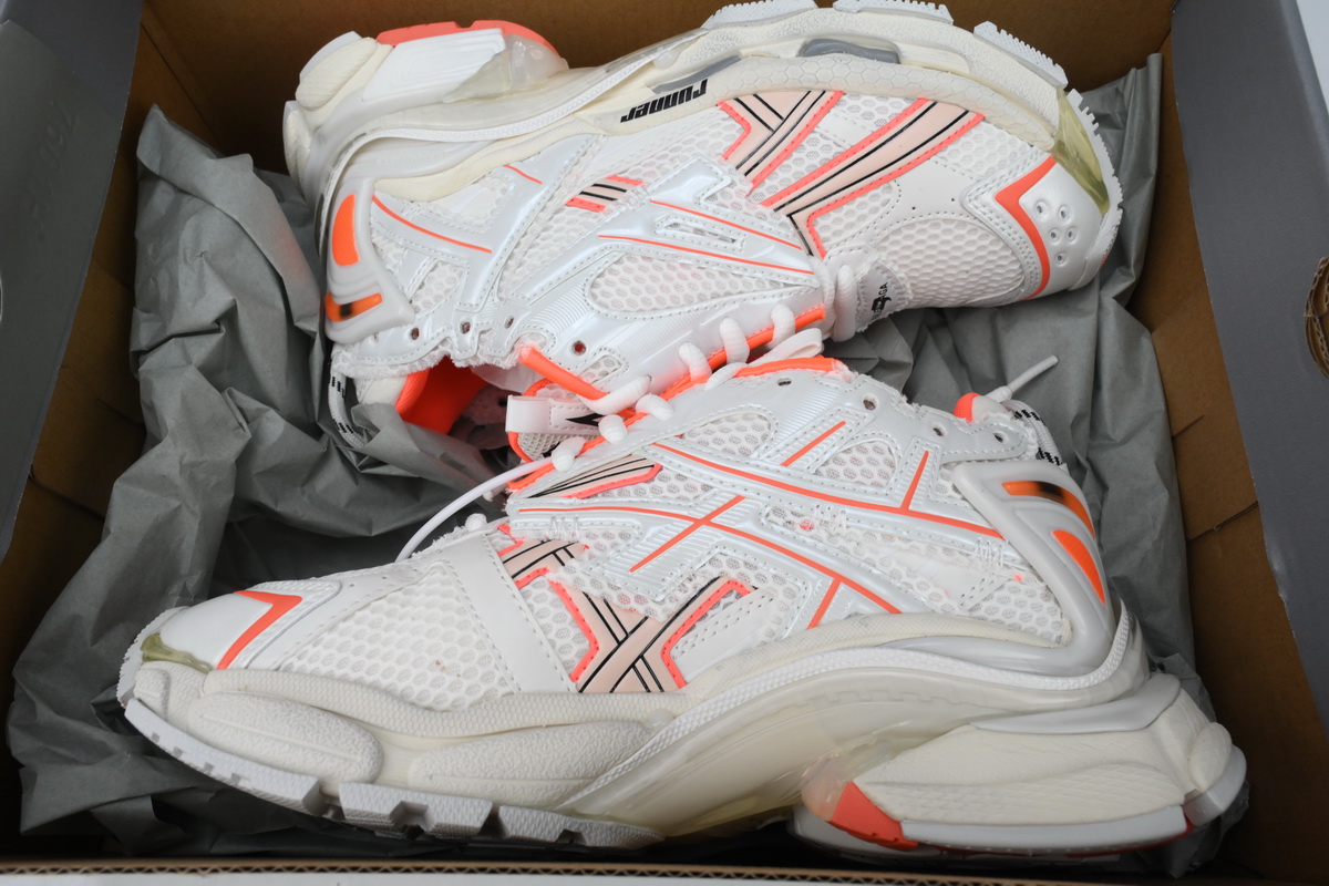 EM Sneakers Balenciaga Runner Eggshell Neon Orange