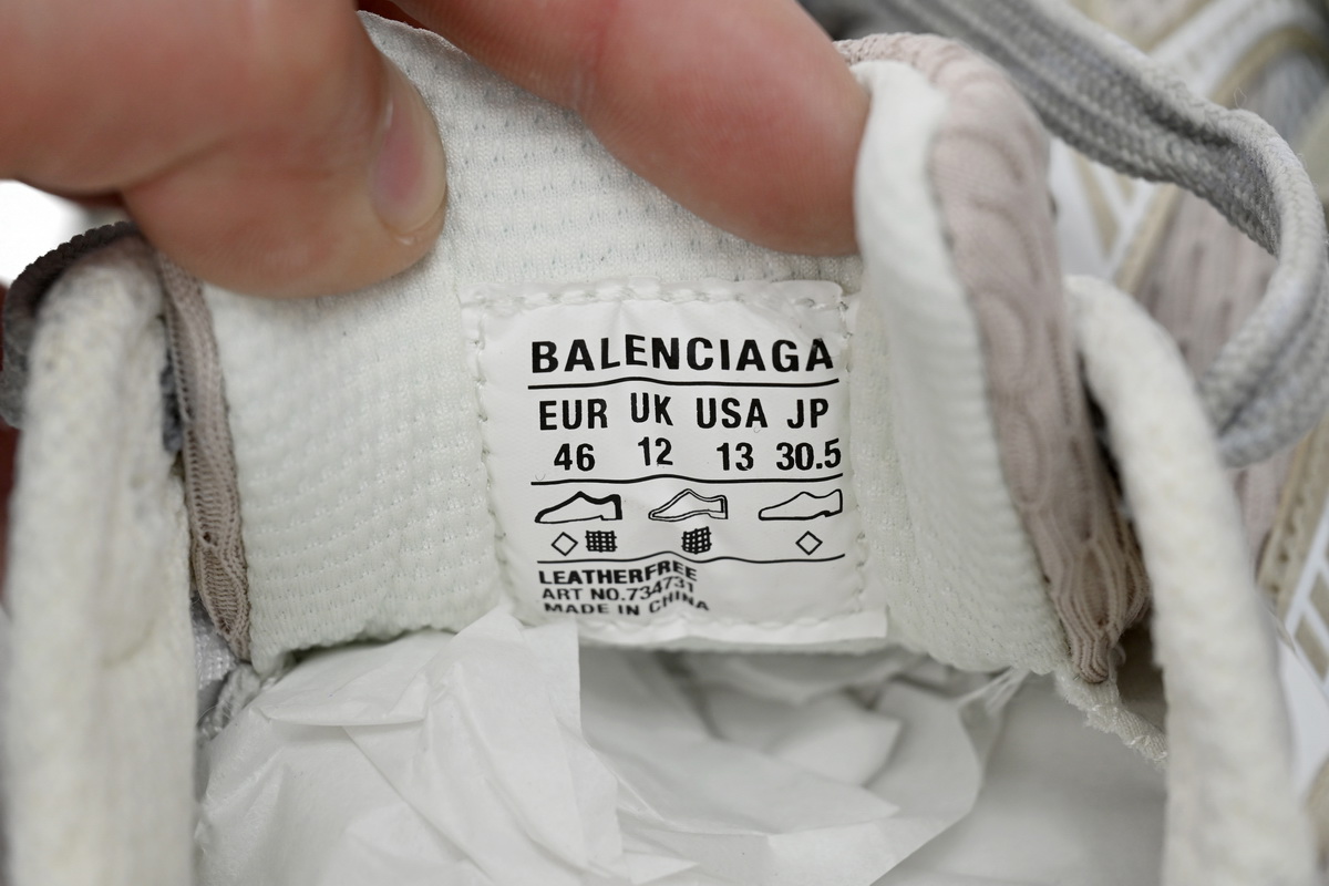 EM Sneakers Balenciaga 3XL Champagne