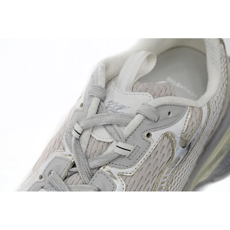 EM Sneakers Balenciaga 3XL Champagne