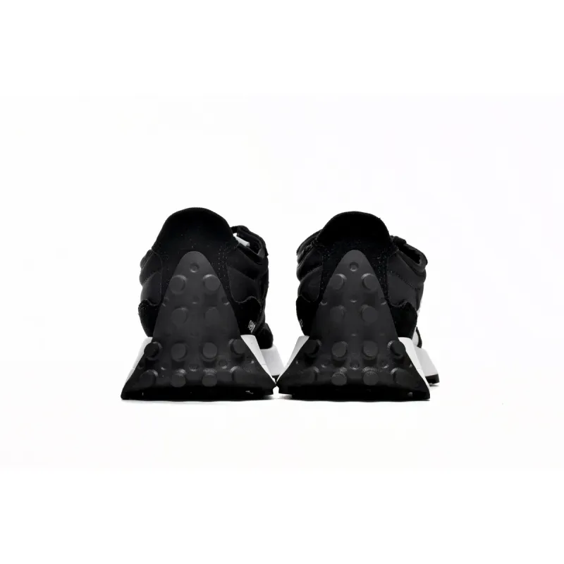 EM Sneakers New Balance 327 Black and White