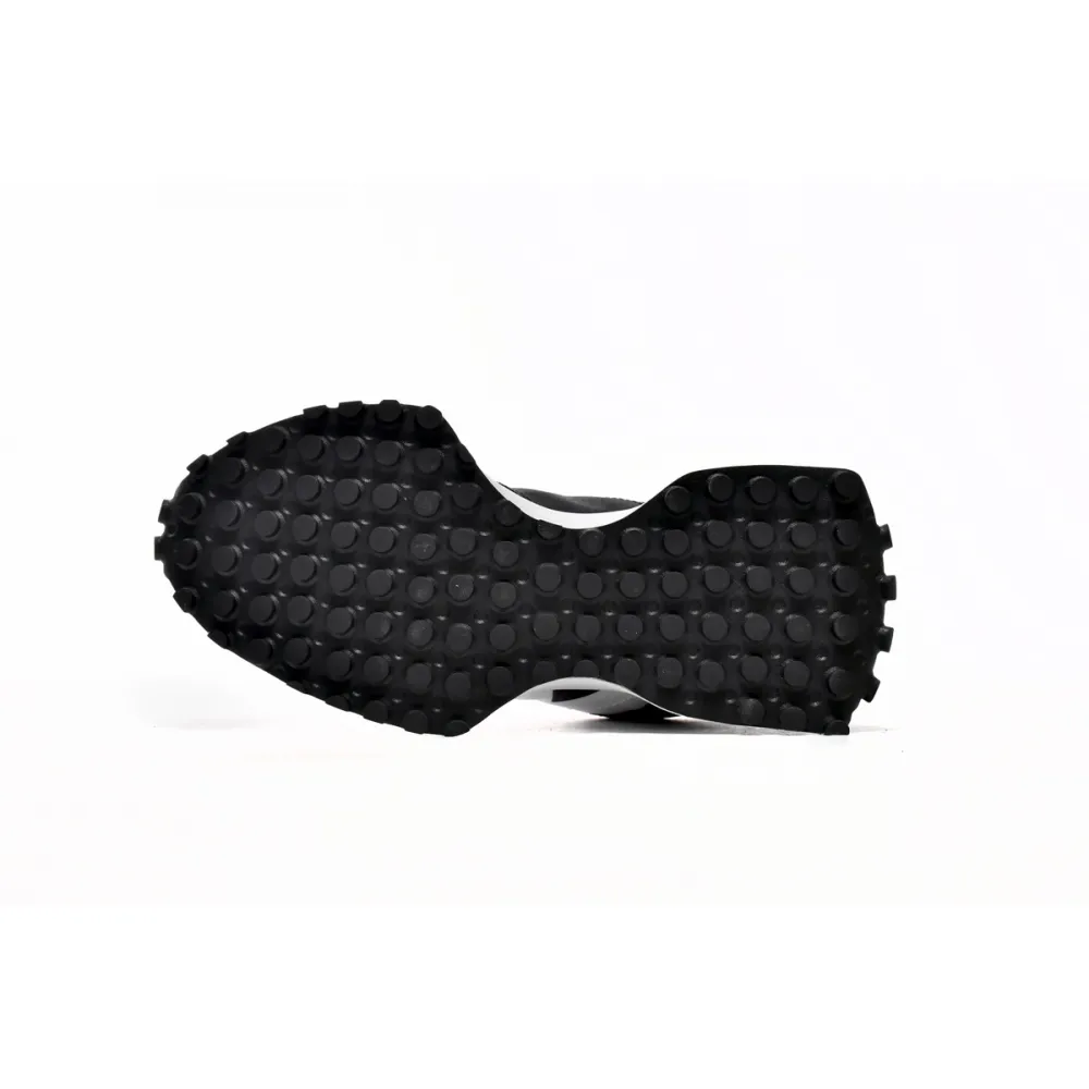 EM Sneakers New Balance 327 Black and White