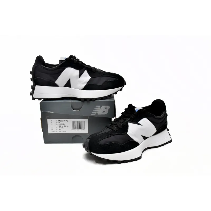EM Sneakers New Balance 327 Black and White