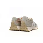 EM Sneakers New Balance 327 Cream Coloured