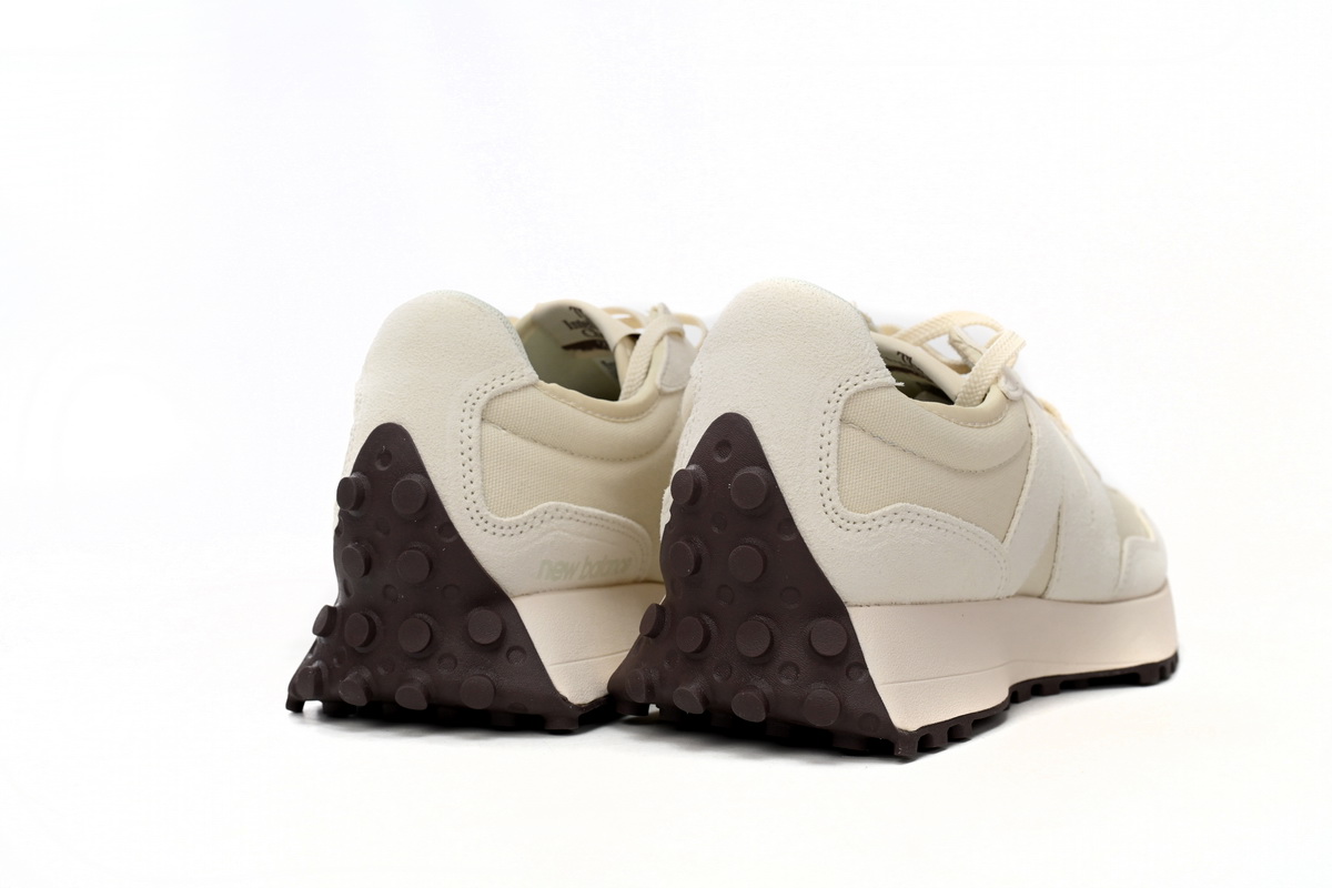 EM Sneakers New Balance 327 Sea salt White