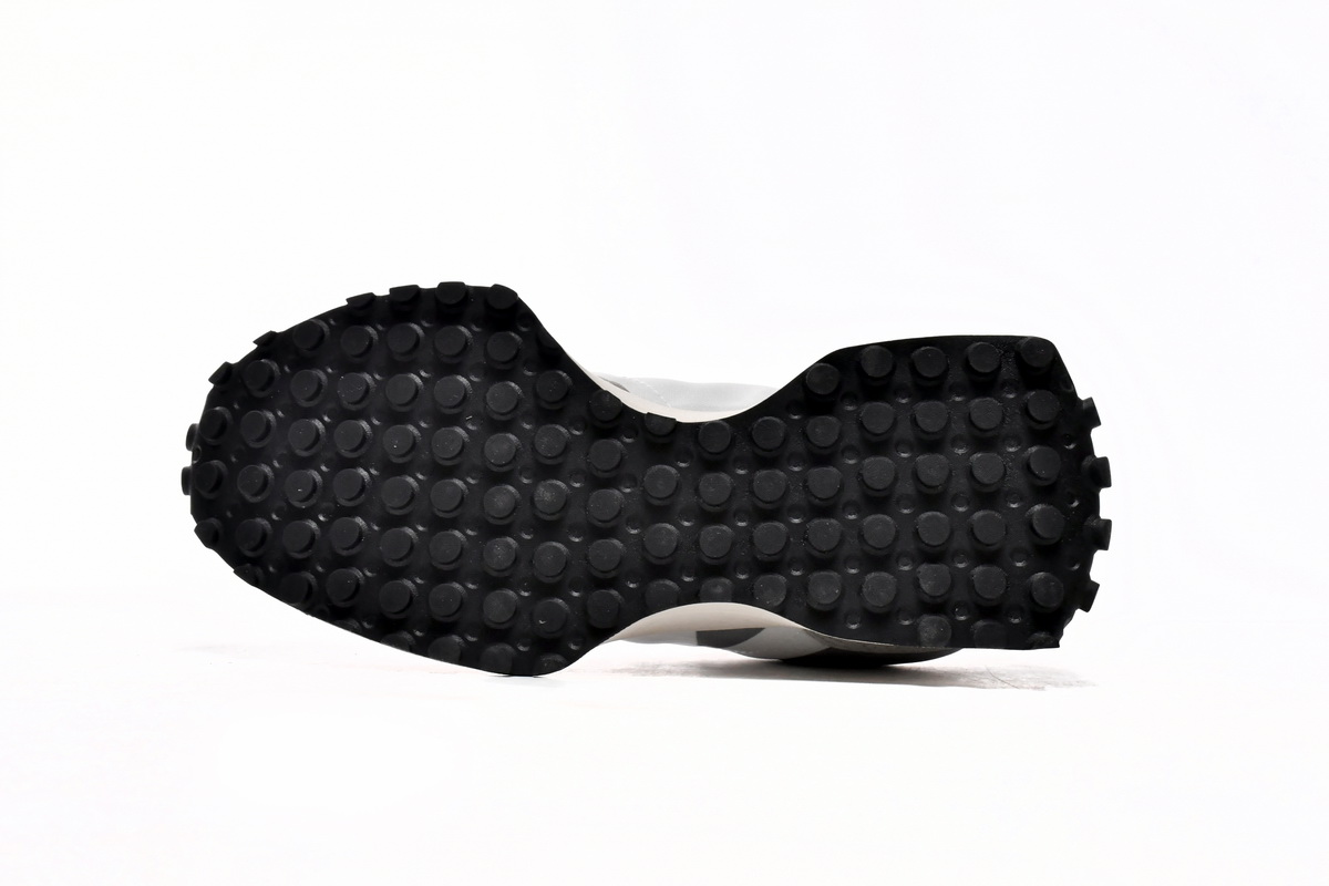 EM Sneakers New Balance 327 White Grey