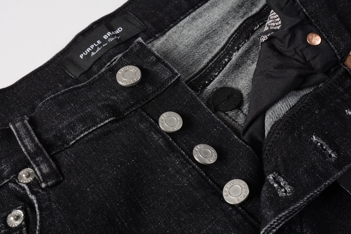 EM Sneakers Purple Brand Denim Shorts 5085