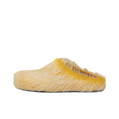EM Sneakers Marni Fussbett Tan 01