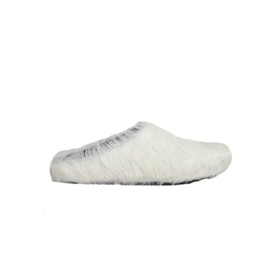 EM Sneakers Marni Fussbett White 02