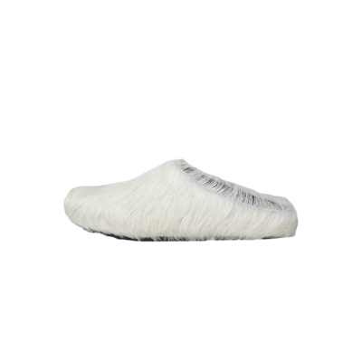 EM Sneakers Marni Fussbett White 01