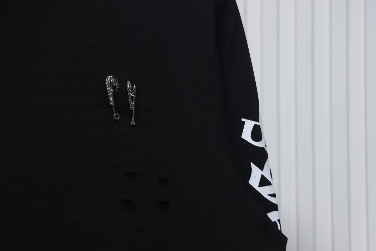 EM Sneakers Chrome Hearts Hardware Accessories Long Sleeve Black