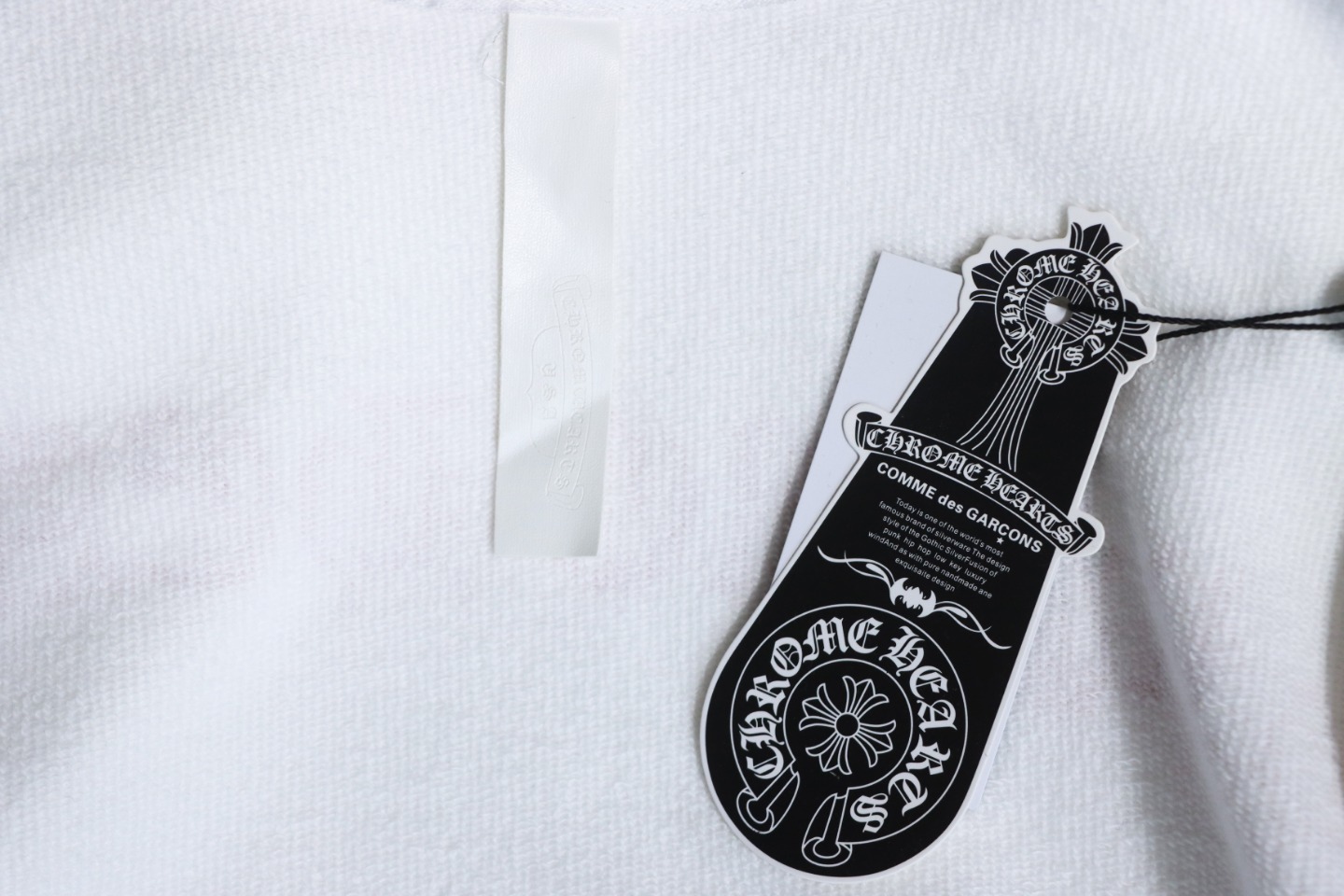 EM Sneakers Chrome Hearts Limited Edition Sanskrit Red Tongue Cross Printed Hoodie White