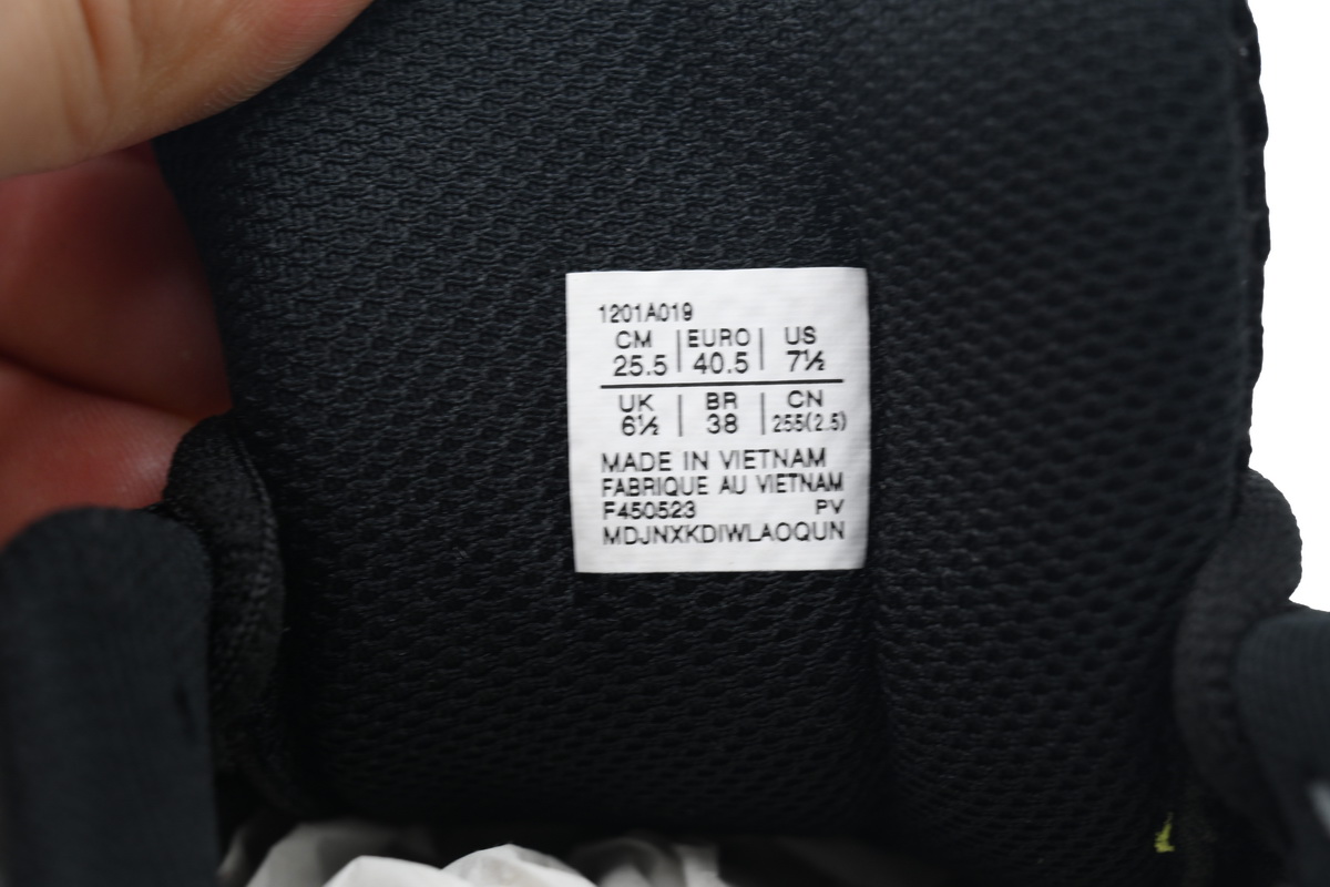 EM Sneakers ASICS Gel Kayano 14 'Triple Black'