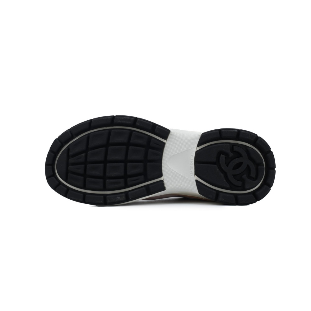 EM Sneakers Chanel Low Top Trainer Pink