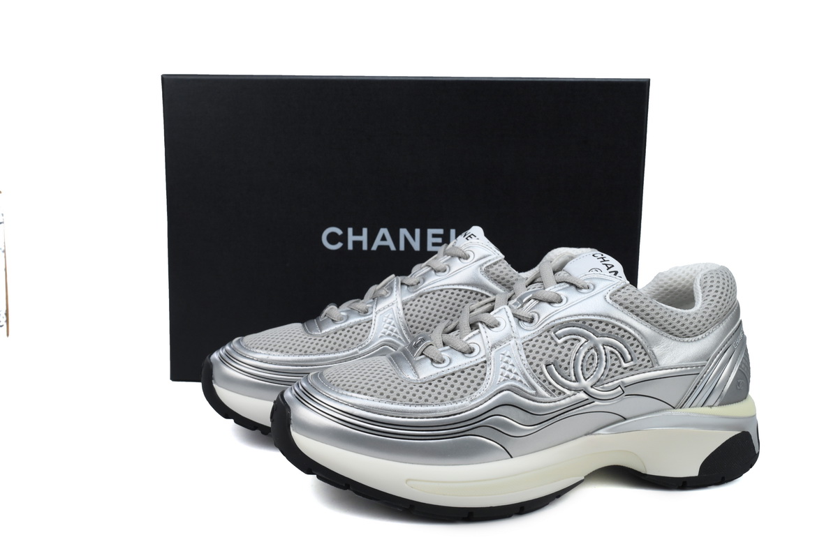 EM Sneakers Chanel Low Top Trainer Silver