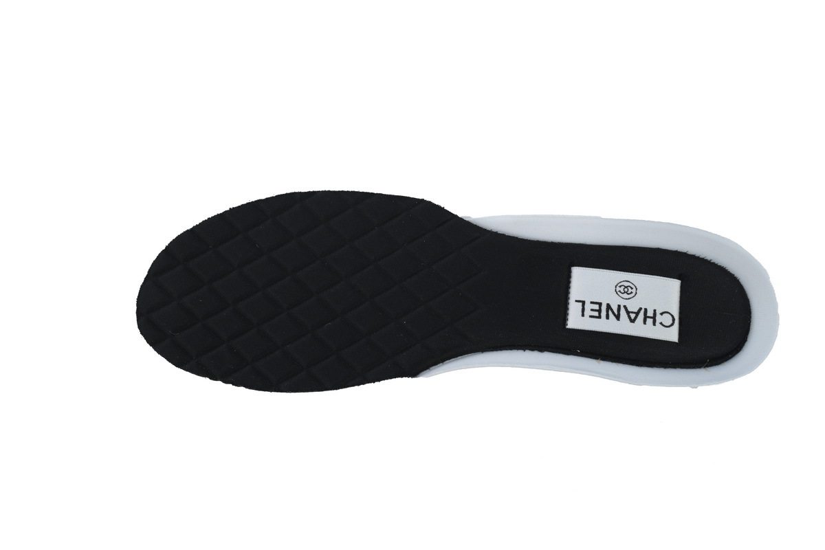 EM Sneakers Chanel Low Top Trainer White