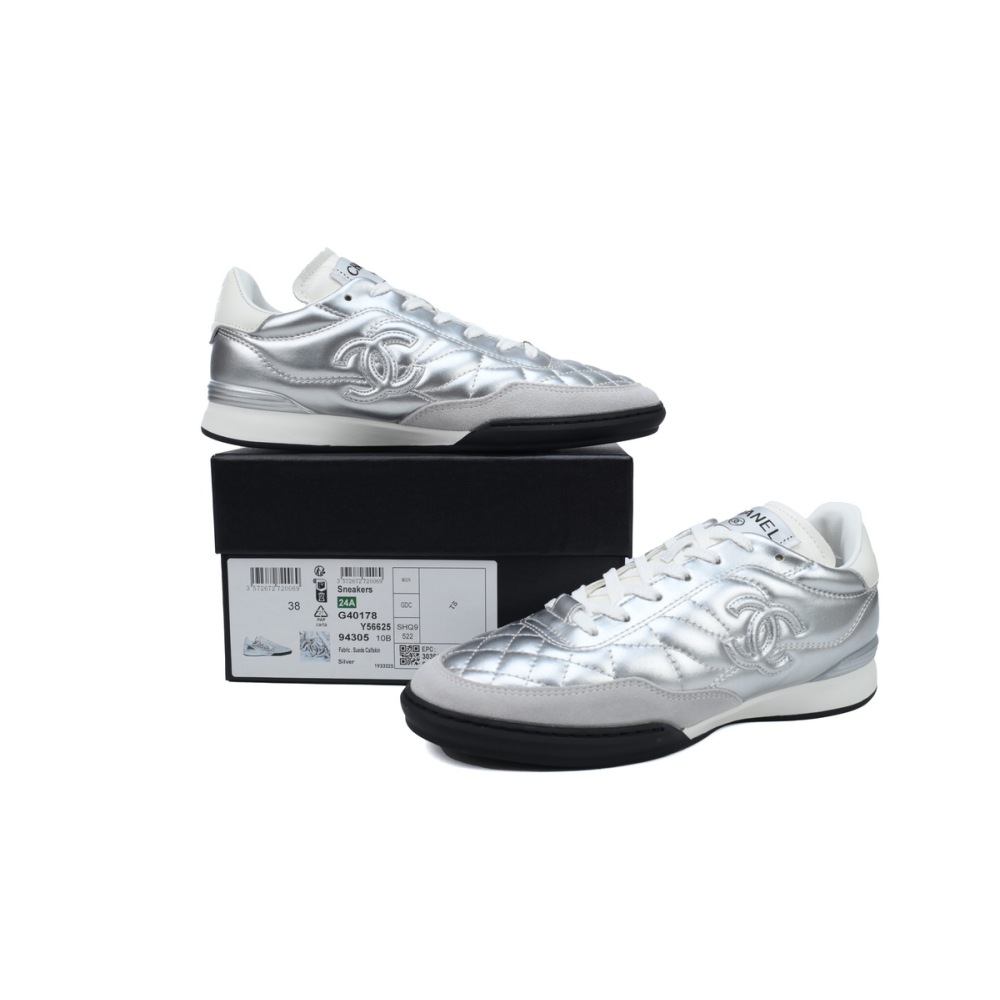 EM Sneakers Chanel Sneakers 24A Silvery