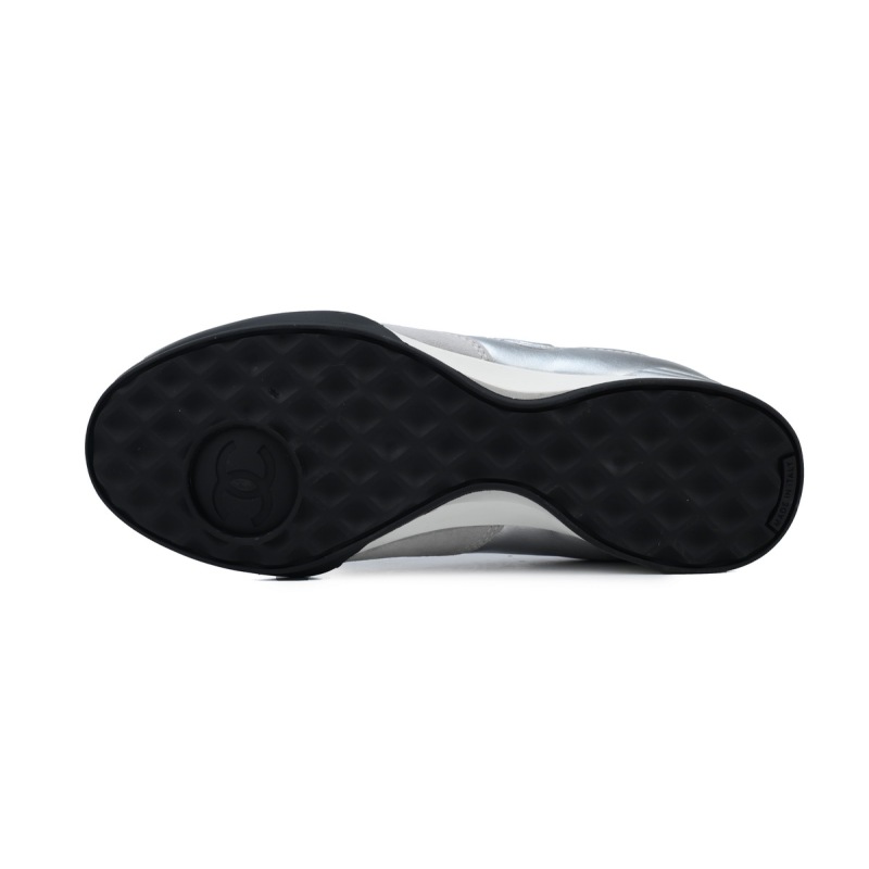 EM Sneakers Chanel Sneakers 24A Silvery
