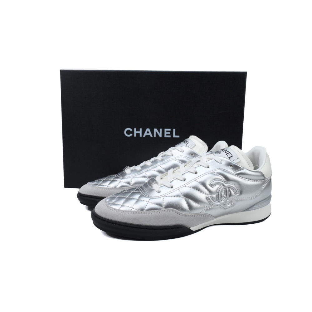 EM Sneakers Chanel Sneakers 24A Silvery