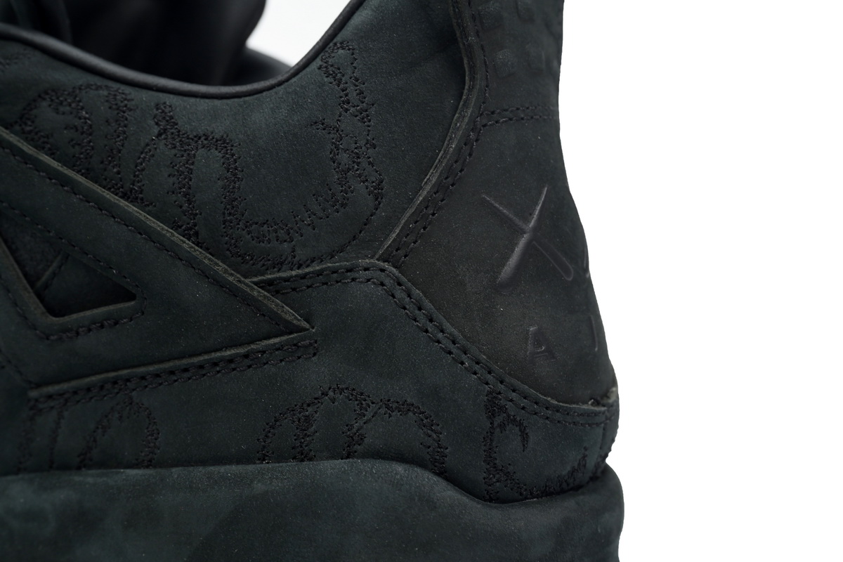 EM Sneakers Air Jordan 4 × KAWS Black