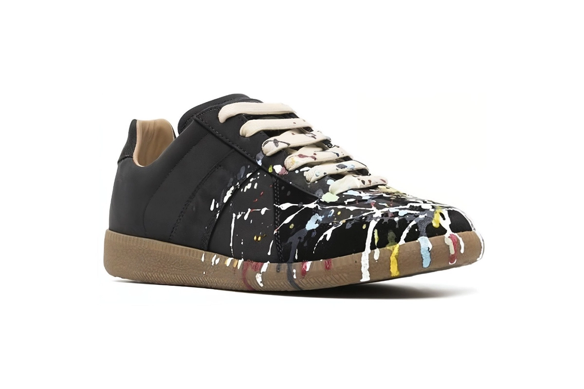 EM Sneakers Maison Margiela Black Paint Replica Sneakers