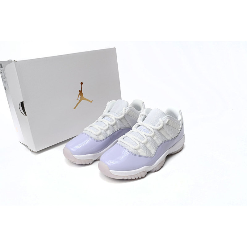 EM Sneakers Air Jordan 11 Retro Pure Violet