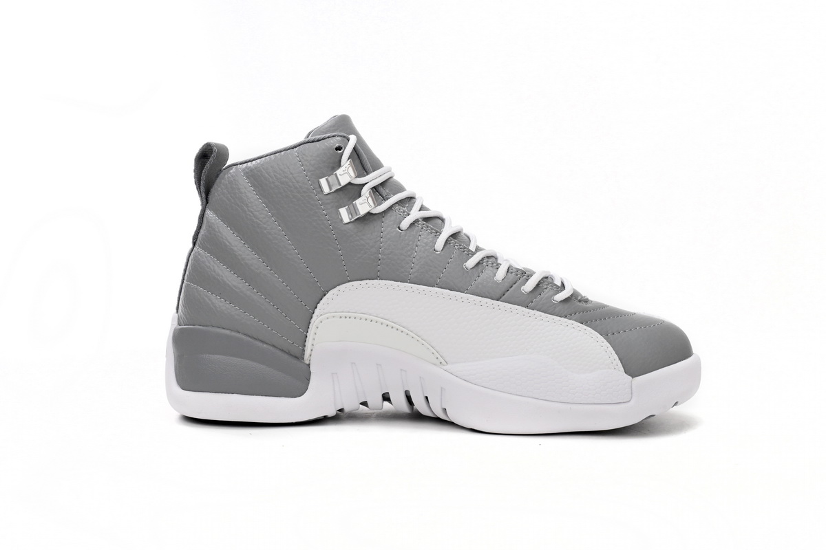 EM Sneakers Air Jordan 12 Retro Stealth