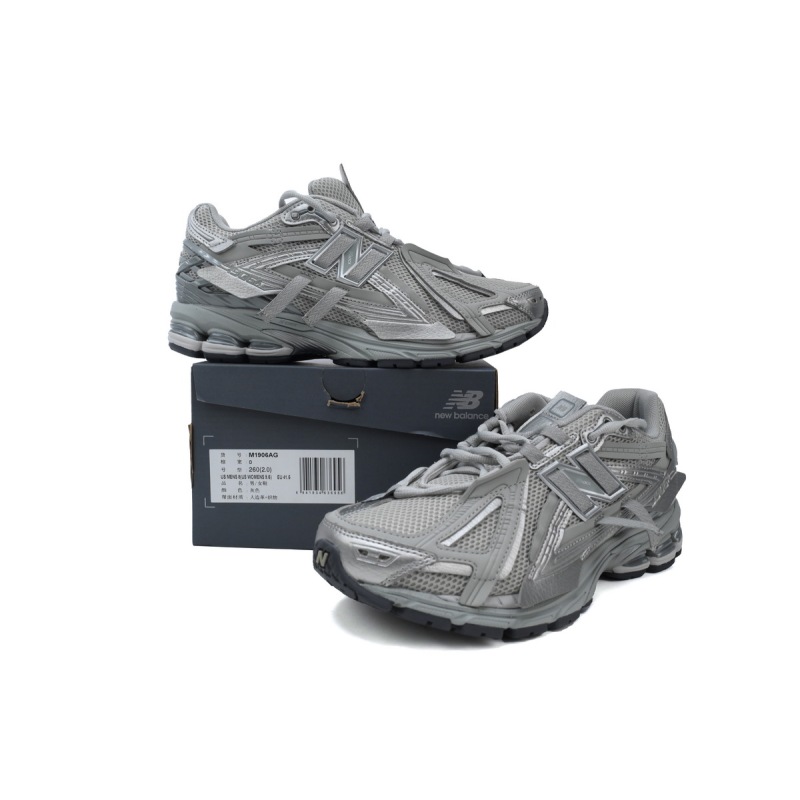EM Sneakers New Balance 1906A  Concrete Silver Metallic
