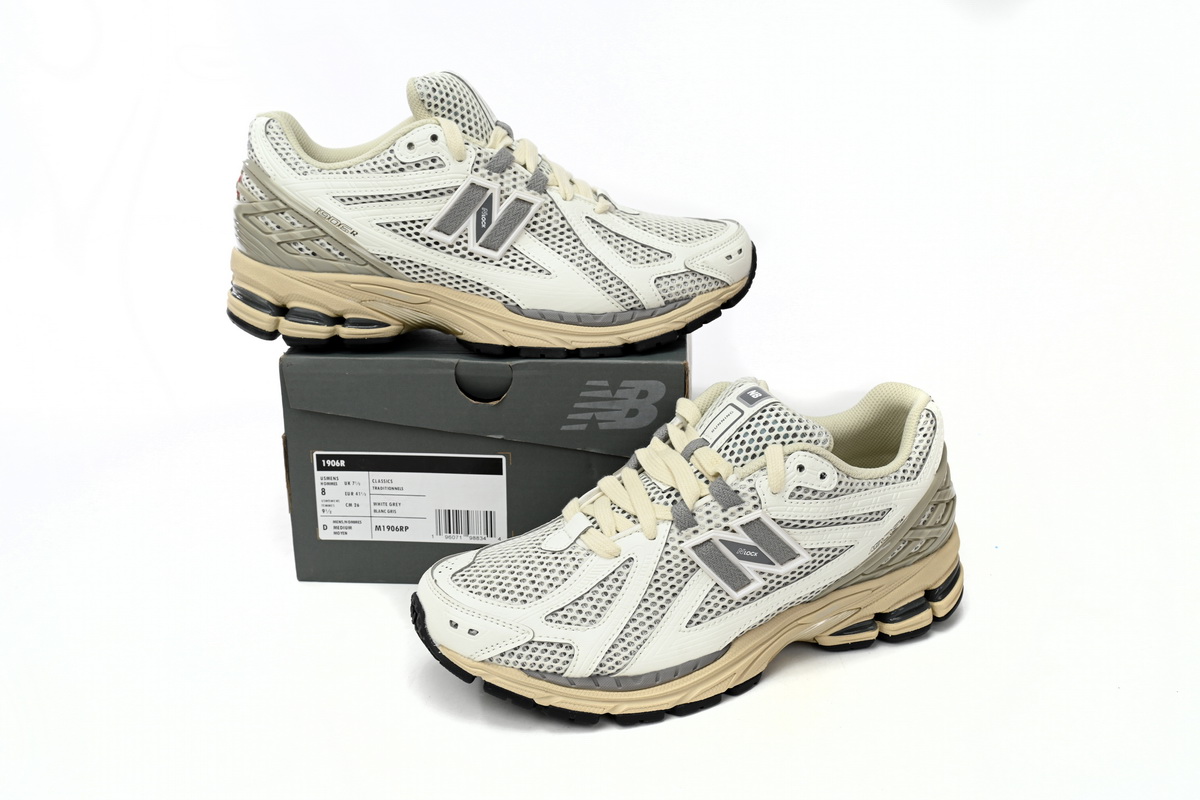 EM Sneakers New Balance 1906R Beige