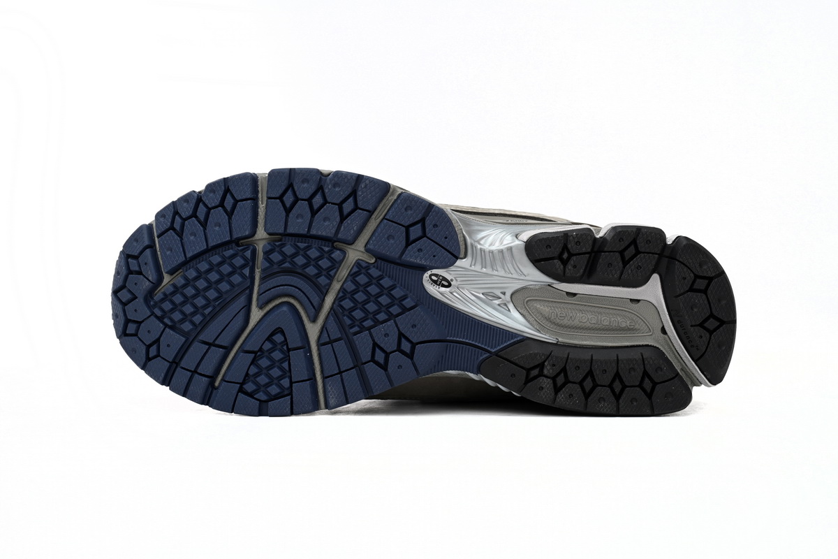 EM Sneakers New Balance 1906R Grey