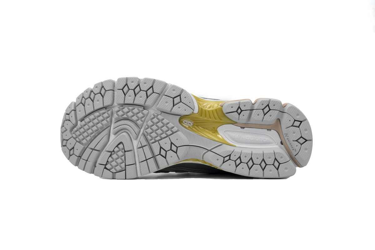 EM Sneakers New Balance 1906R White and Yellow Grey Blue