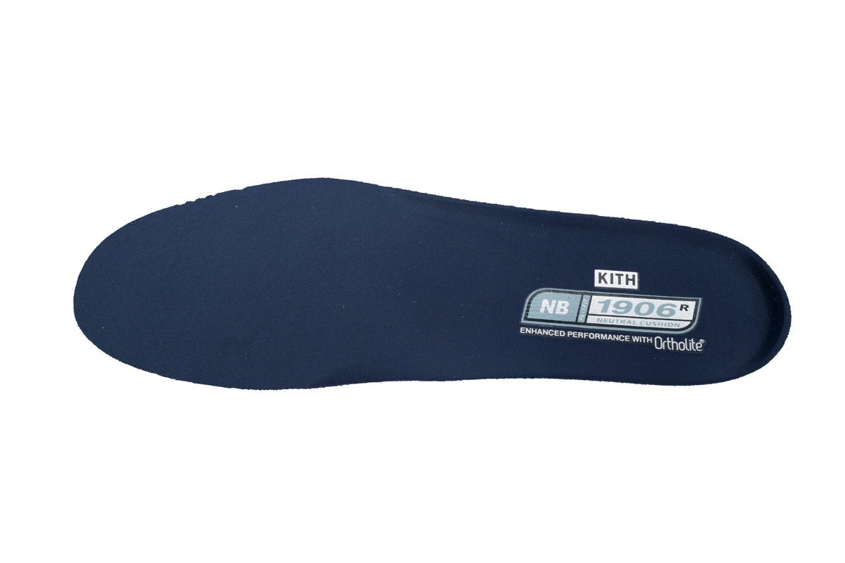 EM Sneakers New Balance 1906R White and Yellow Grey Blue