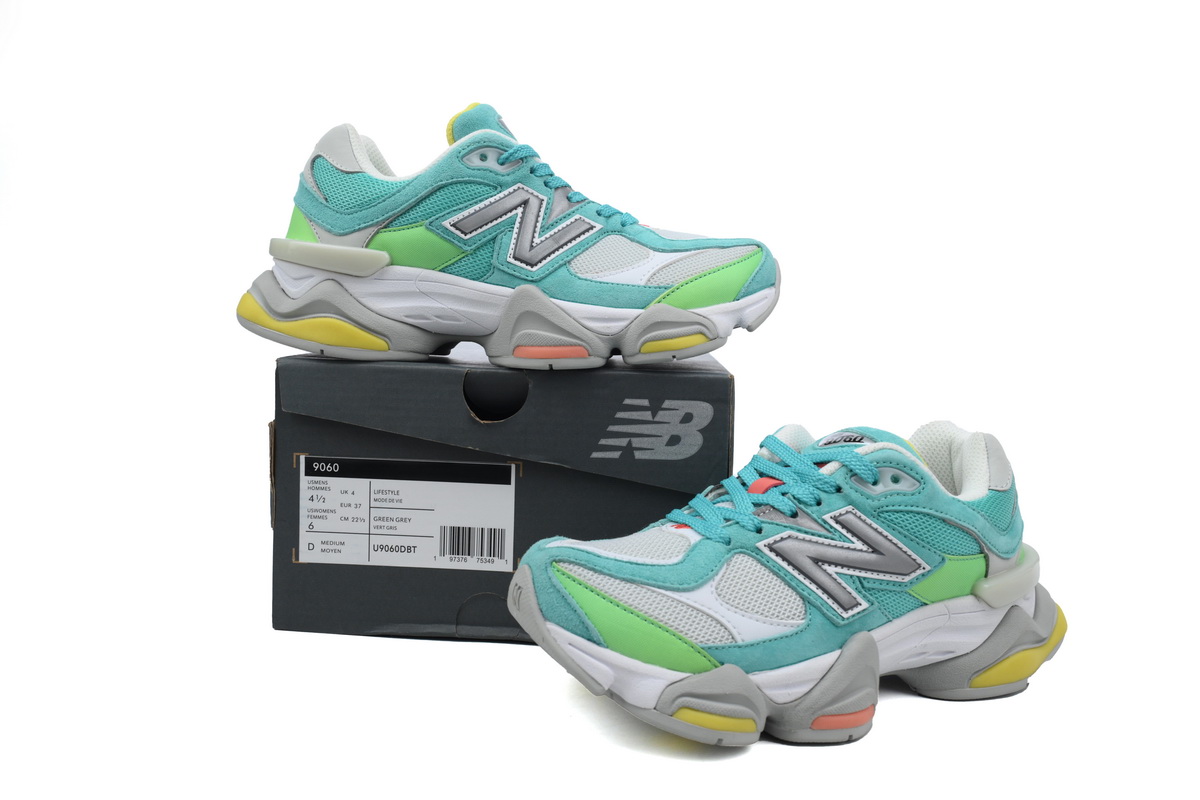 EM Sneakers New Balance 9060 Cyan Burst DTLR Exclusive