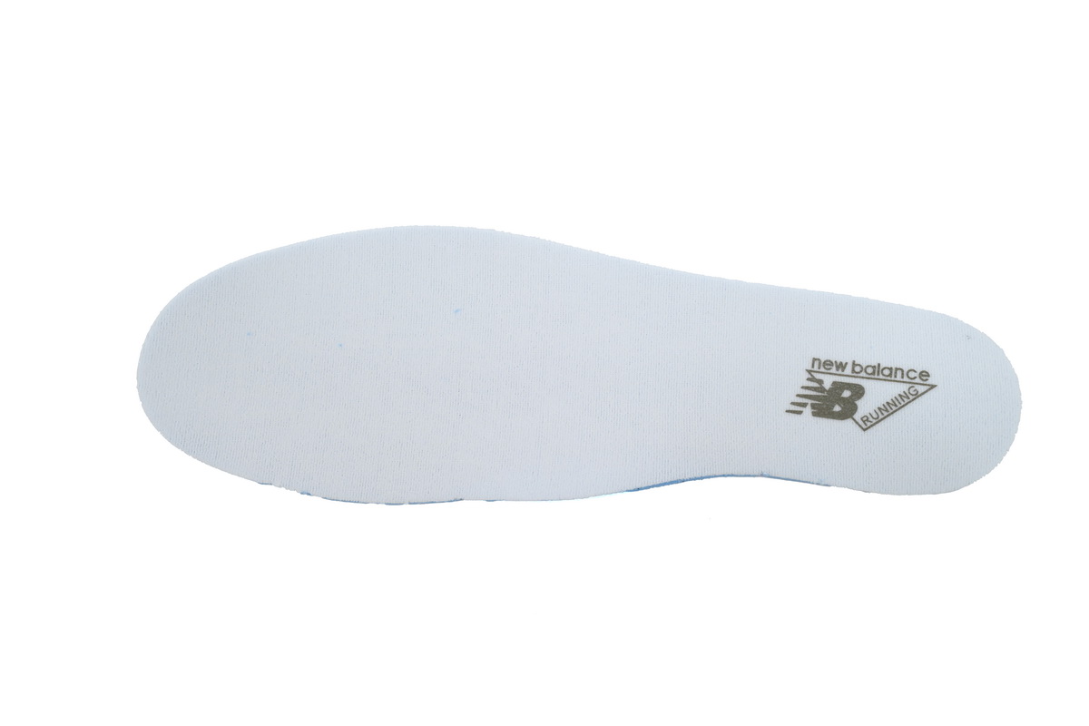 EM Sneakers New Balance 9060 Grey Matter Timberwolf