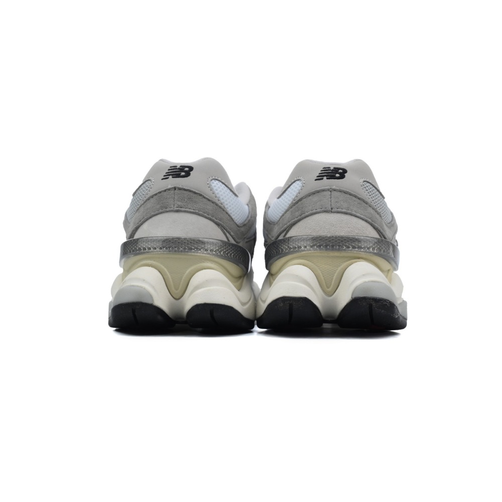 EM Sneakers New Balance 9060 Rain Cloud