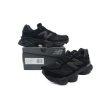 EM Sneakers New Balance 9060 Triple Black Suede