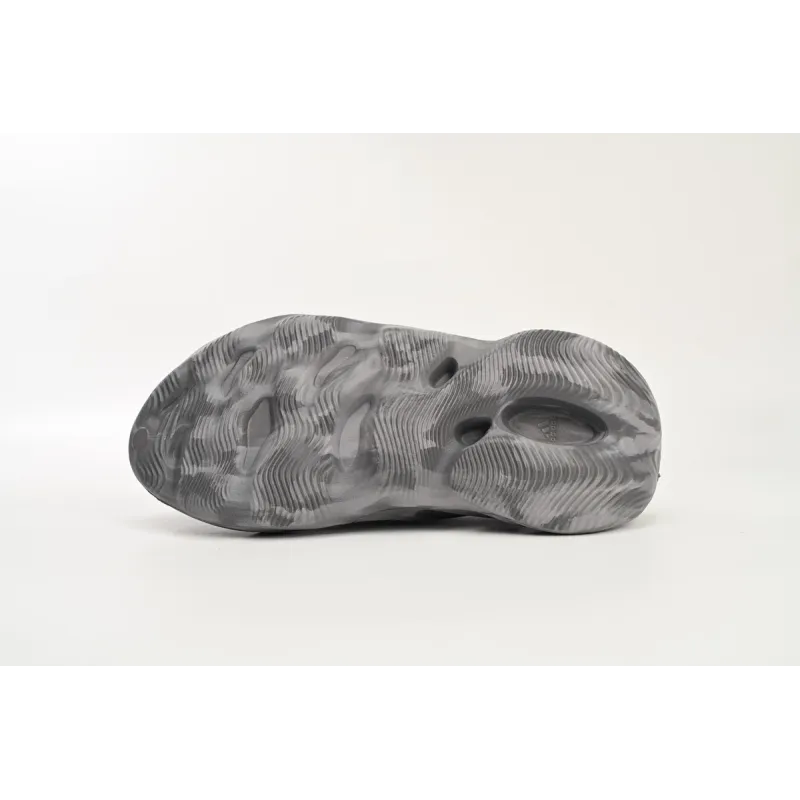 EM Sneakers Adidas Yeezy Foam Runner Grey Camouflage