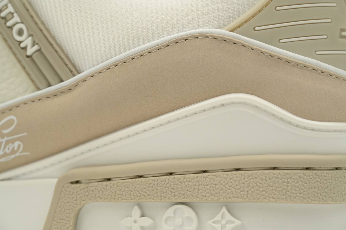 EM Sneakers Louis Vuitton Trainer Khaki