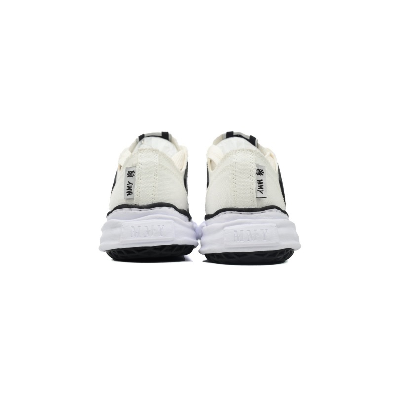 EM Sneakers Mihara Yasuhiro x AMIRI Skel-Top Low Off White