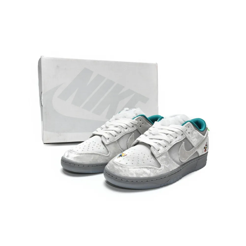 EM Sneakers Nike Dunk Low Ice
