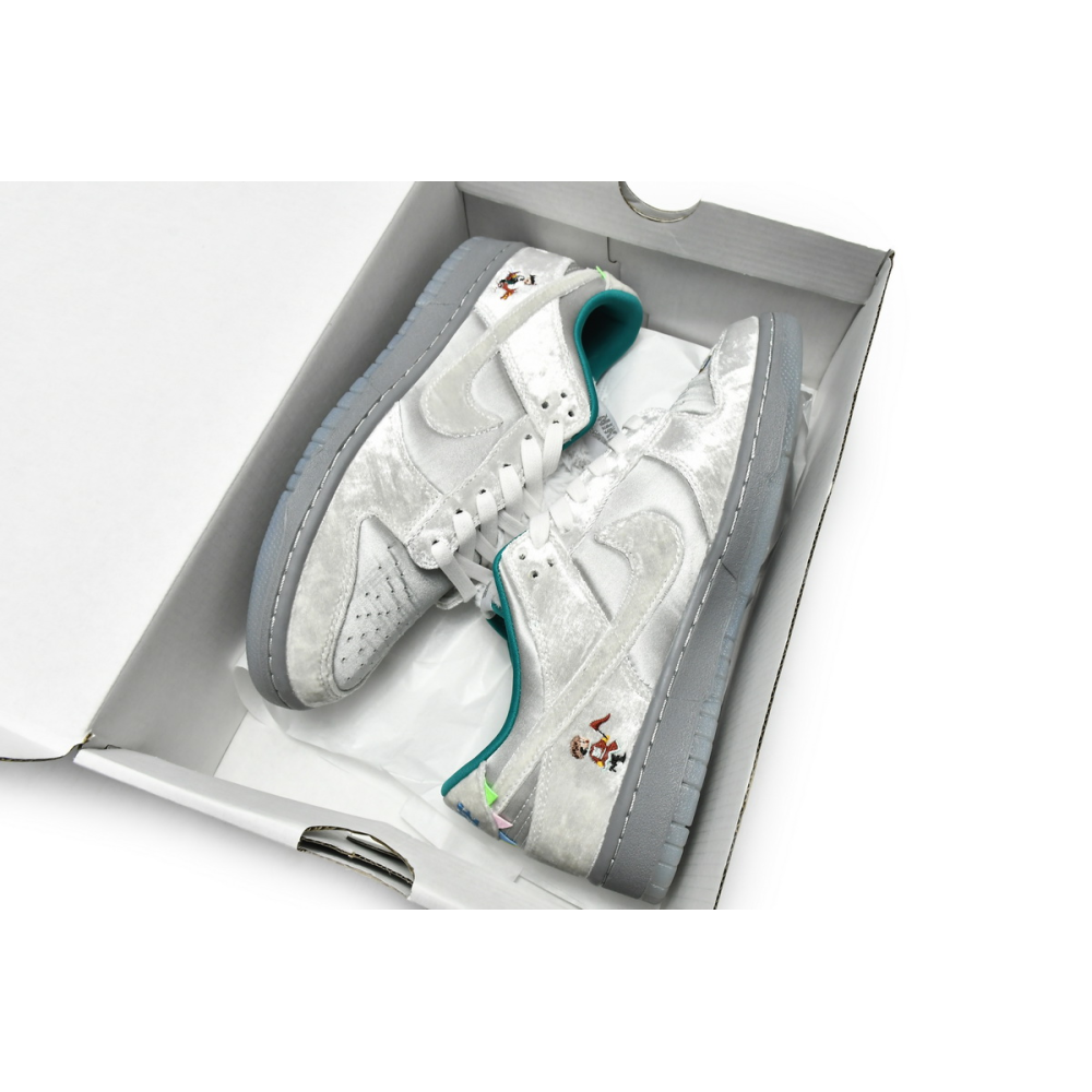 EM Sneakers Nike Dunk Low Ice