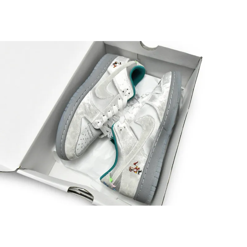 EM Sneakers Nike Dunk Low Ice