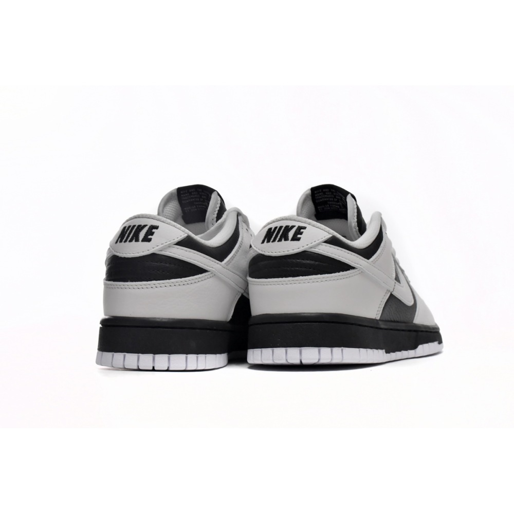 EM Sneakers Nike Dunk Low Retro Reverse Panda