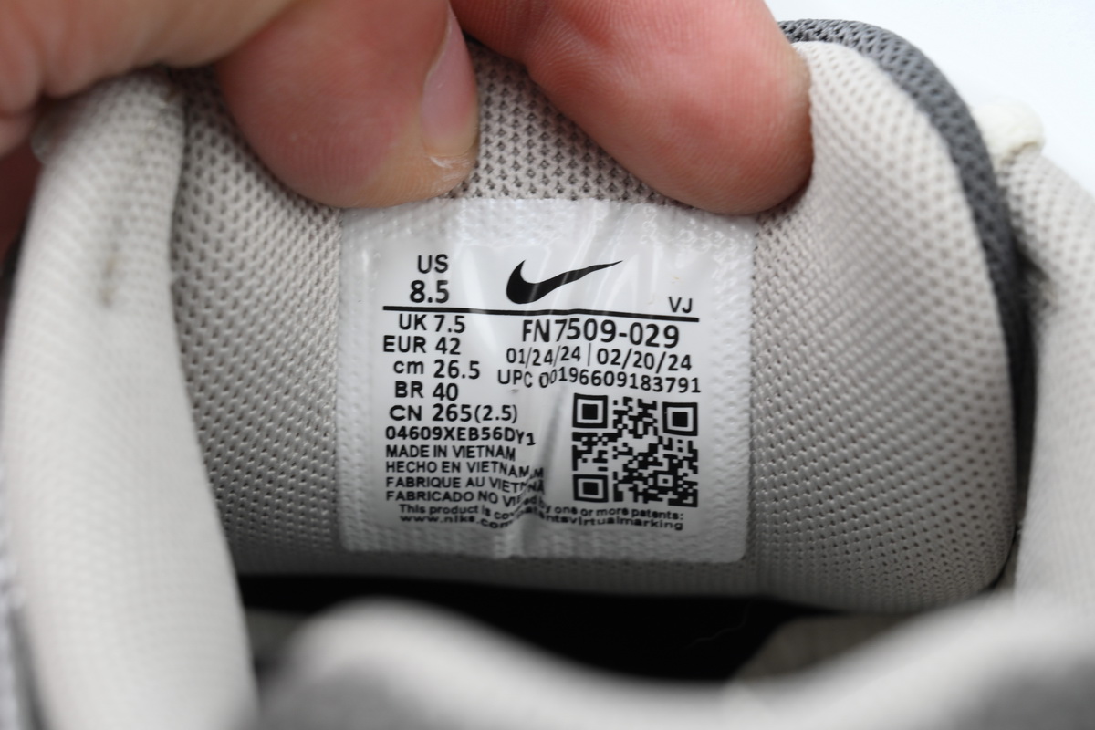 EM Sneakers Nike P-6000 Flat Pewter