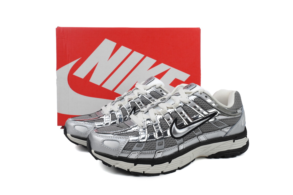 EM Sneakers Nike P-6000 Metallic Silver