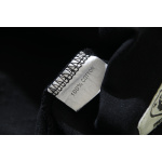 EM Sneakers Hellstar T-Shirt 600