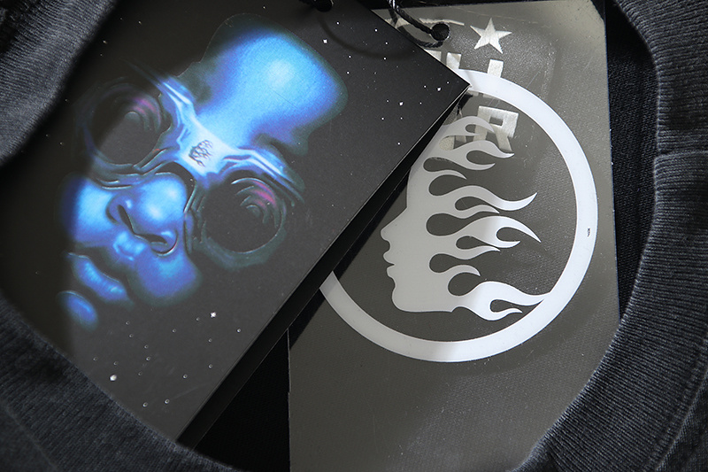 EM Sneakers Hellstar T-Shirt 600