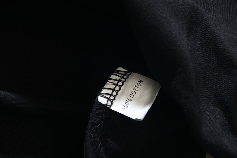 EM Sneakers Hellstar T-Shirt 607